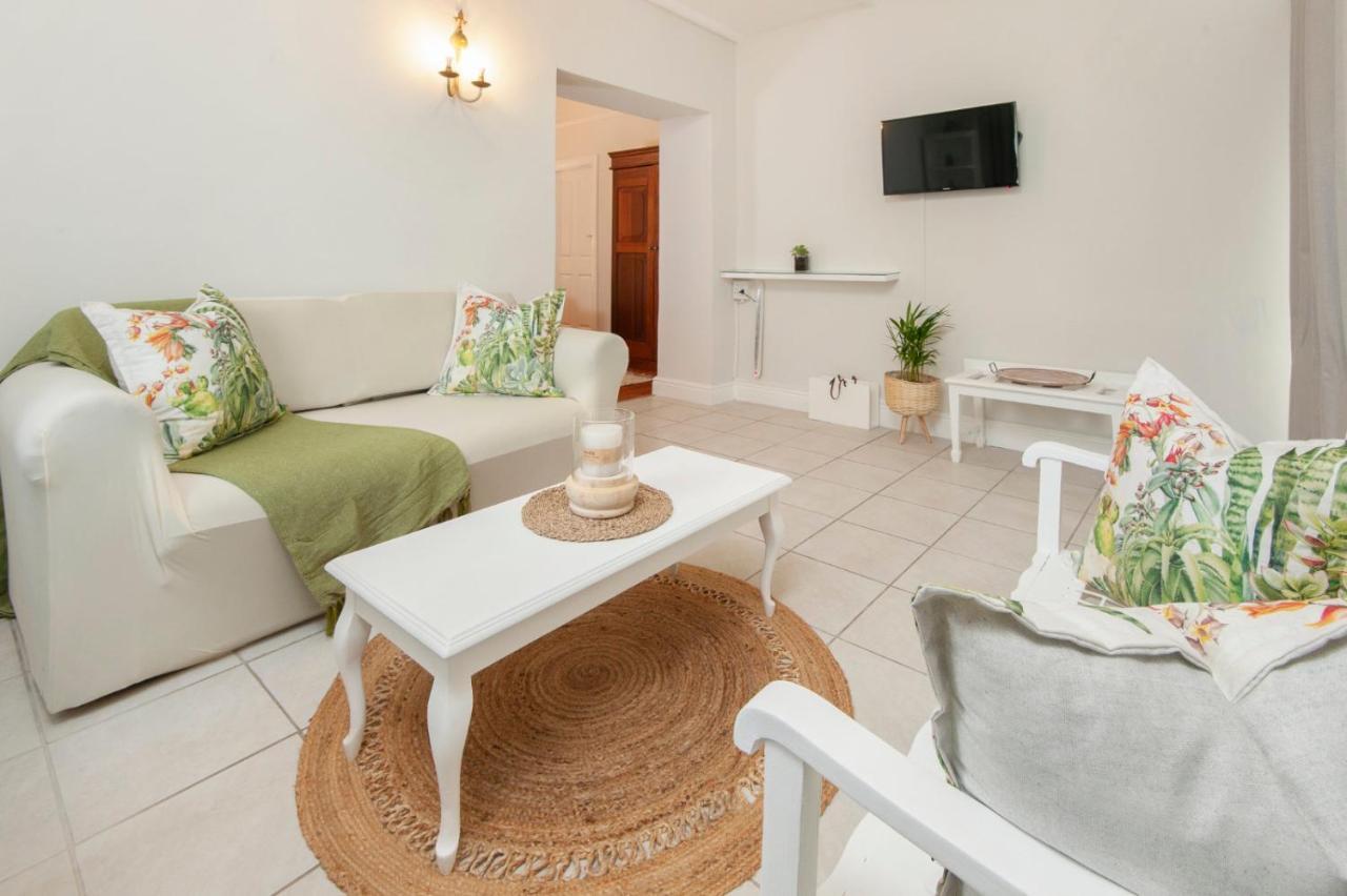 Cliff Cottage B&B Hermanus Exteriör bild
